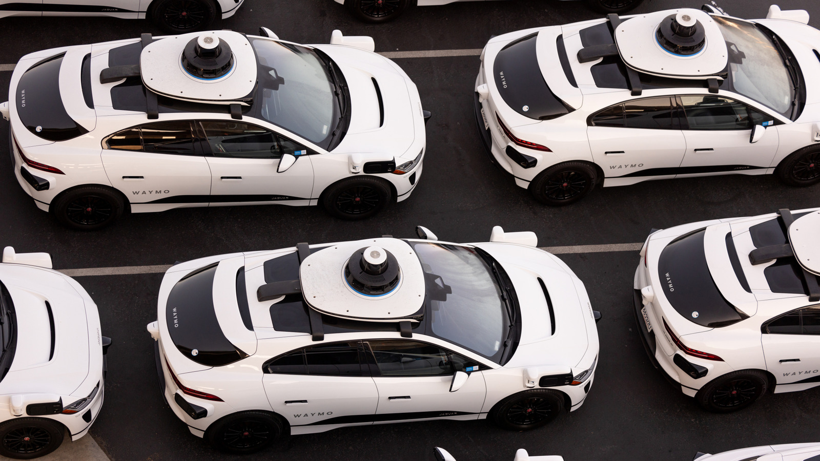 Uber and Waymo End Phoenix Robotaxi Partnership