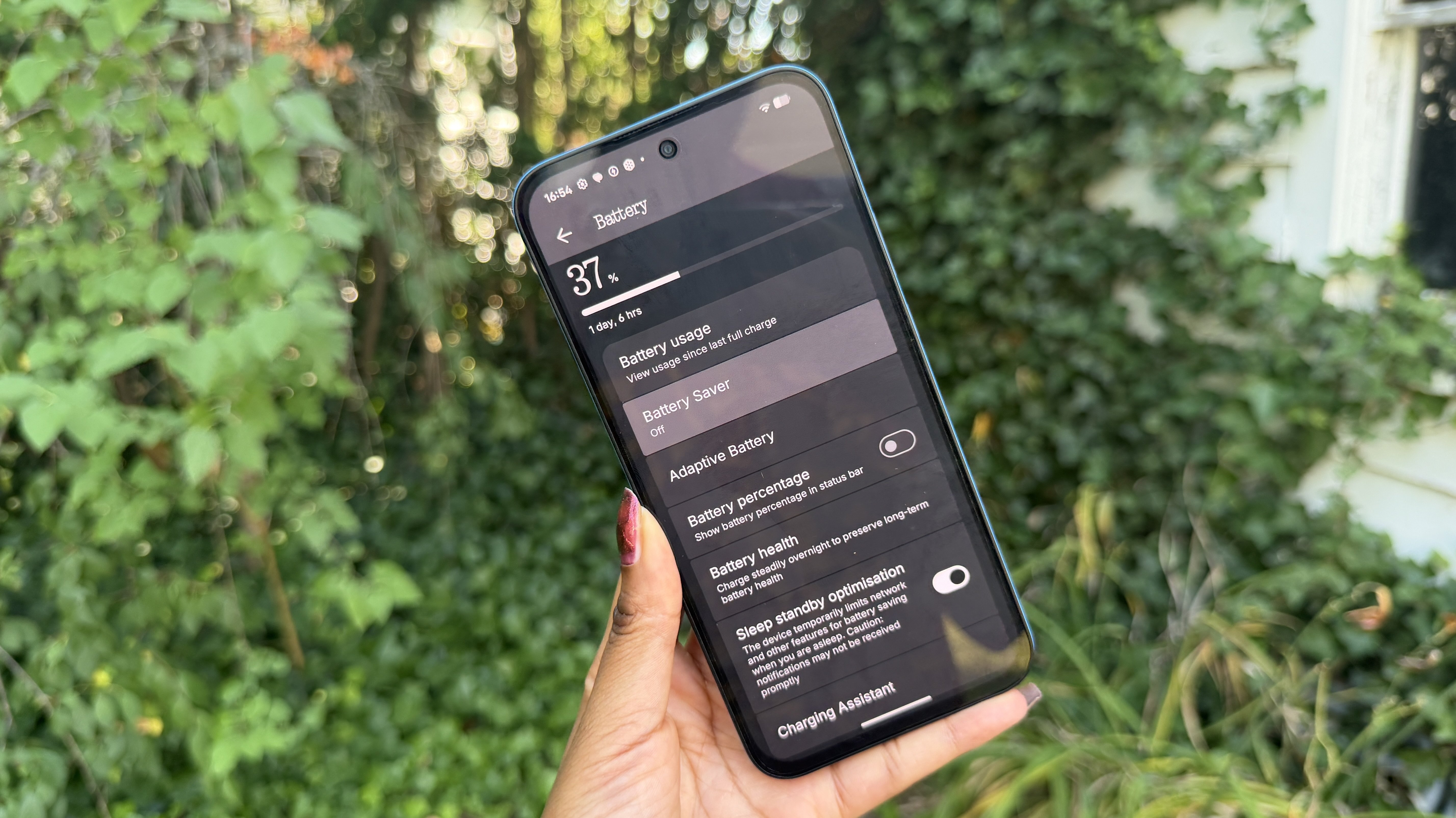 Screenshot of the Nothing Phone (4b) battery settings menu showing power usage statistics.