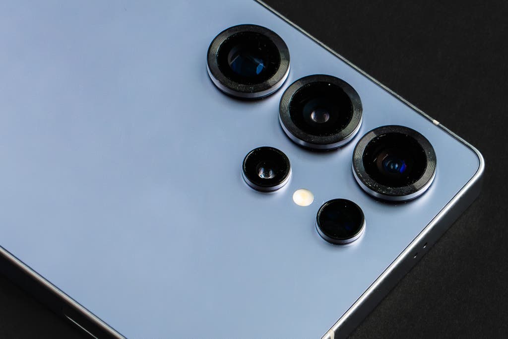Close-up view of the multi-lens camera system on the back of a Samsung Galaxy S25 Ultra.